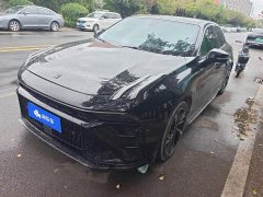 Lynk & Co 03 1.5T DCT Vigor Plus - ფოტო 1