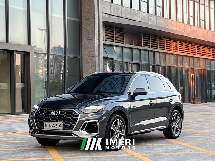 Audi Q5L Facelift 45T Luxury Sport - ავტომობილი ჩინეთიდან