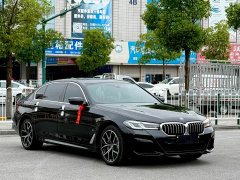 BMW 5 Series 530Li Luxury M Sport Package - ფოტო 3