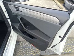 Volkswagen Sagitar 300TSI DSG Excellence Edition - ფოტო 10