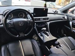 Honda UR-V 240TURBO 2WD Zhijing Edition - ფოტო 12