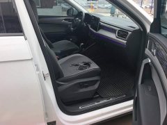 Volkswagen Taos 330TSI FWD R-Line High Performance Edition - ფოტო 8