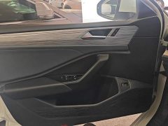 Volkswagen Sagitar 300TSI DSG Excellence Edition - ფოტო 7