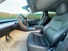 Tesla Model Y Rear-Wheel Drive - ფოტო 7