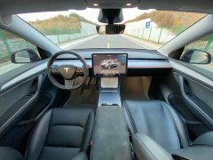 Tesla Model Y Rear-Wheel Drive - ფოტო 9