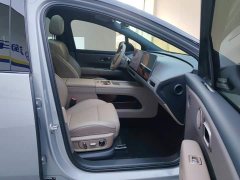 Li Auto i6 Two-Wheel Drive Standard - ფოტო 8