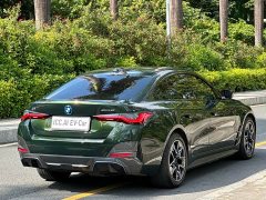 BMW i4 eDrive40 - ფოტო 18