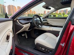 Xiaomi SU7 Four-Wheel Drive Max Edition - ფოტო 4
