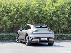 Xiaomi YU7 Rear-Wheel Drive Long-Range Edition - ფოტო 9