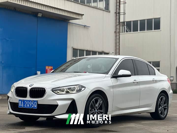 BMW 1 Series 120i M Sport - ავტომობილი ჩინეთიდან