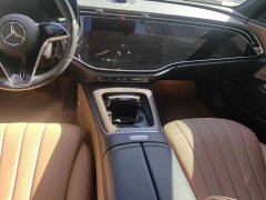 Mercedes-Benz E-Class E 300 L Luxury - ფოტო 16
