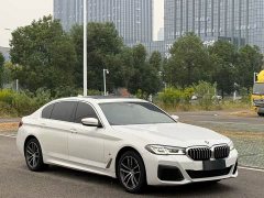 BMW 5 Series 525Li M Sport Package - ფოტო 2
