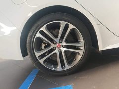 Jaguar XEL 2.0T 250PS R-DYNAMIC S Sport Entry Edition - ფოტო 6