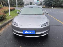 Tesla Model 3 Long Range All-Wheel Drive - ფოტო 2