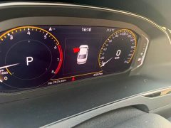 Volkswagen Magotan 330TSI DSG Luxury - ფოტო 3
