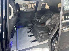 Honda Odyssey 2.0L e:HEV Sharp Prestige Edition - ფოტო 7