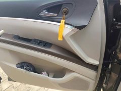Buick GL8 Land Business Class 652T Luxury - ფოტო 7