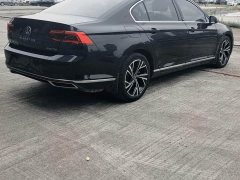 Volkswagen Magotan 330TSI DSG Advance - ფოტო 17