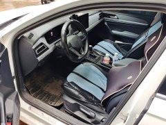 Volkswagen Lavida 1.5L Automatic Five Million Edition - ფოტო 9