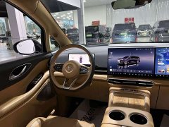 Voyah Lantu Dreamchaser PHEV AWD Luxury Kunpeng Edition - ფოტო 11