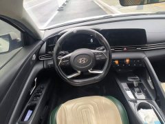 Hyundai Elantra 1.5L CVT Luxury - ფოტო 6