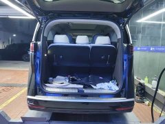 Denza D9 DM-i 970 AWD Premium Edition - ფოტო 5