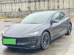 Tesla Model 3 High Performance All-Wheel Drive - ფოტო 1