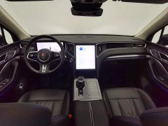 FAW Red Flag HS7 PHEV 2.0T PHEV AWD Flagship Comfort 6-Seater - ფოტო 5