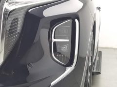 FAW Red Flag HS7 PHEV 2.0T PHEV AWD Flagship Comfort 6-Seater - ფოტო 7