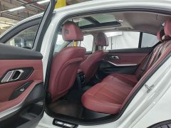 BMW 3 Series 320Li M Sport Package - ფოტო 13