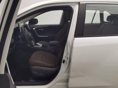 Toyota RAV4 2.0L CVT FWD Style Edition - ფოტო 10