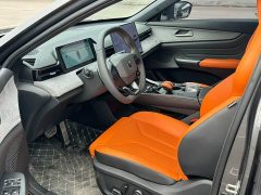 Changan UNI-V Third Generation 1.5T 500Bar Luxury Sport Edition - ფოტო 4