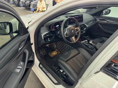 BMW 5 Series (Imported) 525i M Sport Package - ფოტო 8