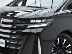 Toyota Vellfire Crown Hybrid 2.5L Executive Premier Edition - ფოტო 4