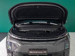 Li Auto L6 Max Smart Refresh Edition - ფოტო 5