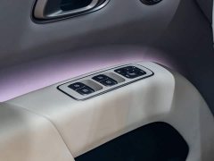 Li Auto i8 Standard Edition - ფოტო 15