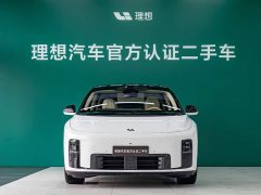 Li Auto i8 Standard Edition - ფოტო 2