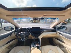 Toyota Camry 2.0G Luxury - ფოტო 11