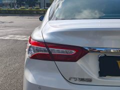 Toyota Camry 2.0G Luxury - ფოტო 12