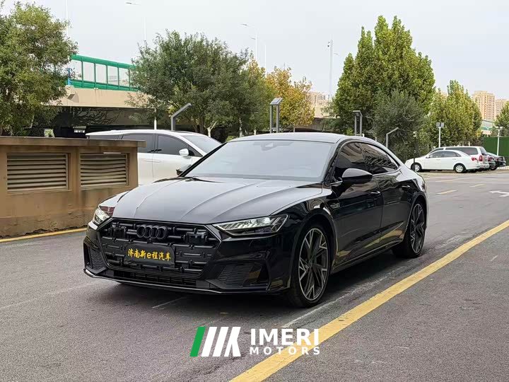 Audi A7L 45 TFSI quattro Dark Knight Edition - ავტომობილი ჩინეთიდან