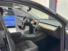 Tesla Model Y Rear-Wheel Drive - photo 10