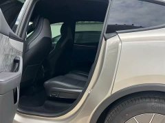 Tesla Model Y L Long Range All-Wheel Drive - ფოტო 8