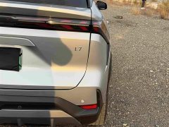 Geely Galaxy L7 1.5T 115km MAX Longteng Edition - ფოტო 16