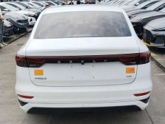 Geely Emgrand 4th Generation 1.5L CVT Luxury - ფოტო 10