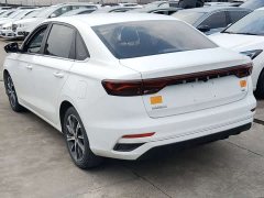 Geely Emgrand 4th Generation 1.5L CVT Luxury - ფოტო 11