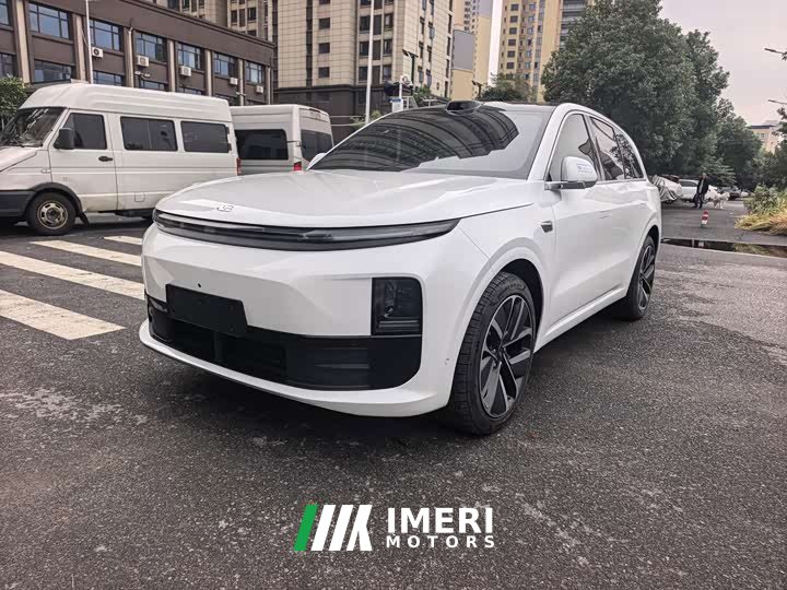 Li Auto L6 Max - ავტომობილი ჩინეთიდან