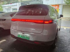 Leapmotor B10 510 Pleasure Edition - ფოტო 11