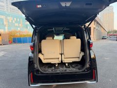 Toyota Vellfire Crown Hybrid 2.5L Premium Edition - ფოტო 14
