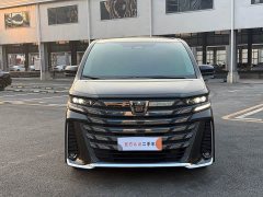 Toyota Vellfire Crown Hybrid 2.5L Premium Edition - ფოტო 2