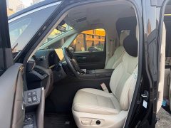 Toyota Vellfire Crown Hybrid 2.5L Premium Edition - ფოტო 4